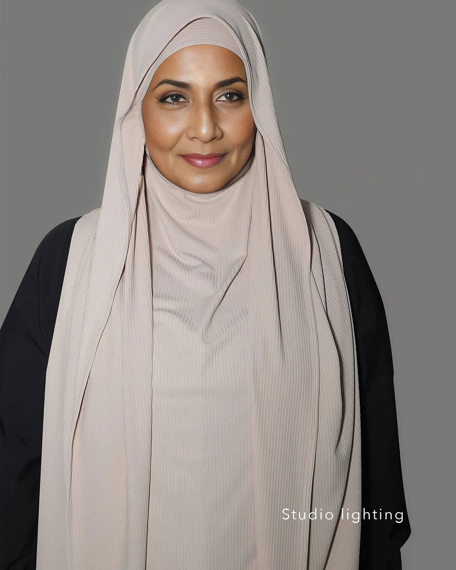 مجموعة حجاب كونتور 360 "كريم"