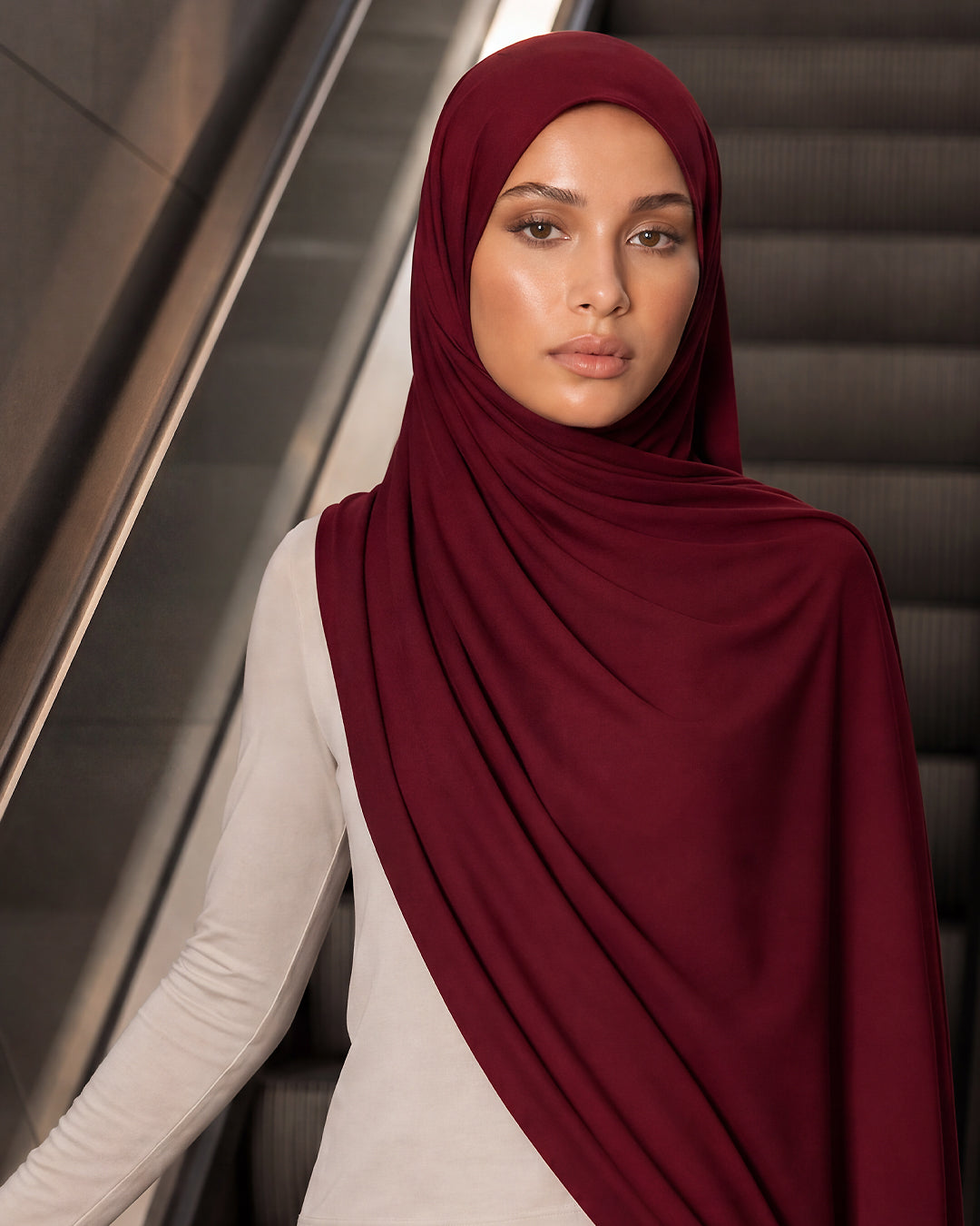 2ND:SKIN hijab set 'Claret'